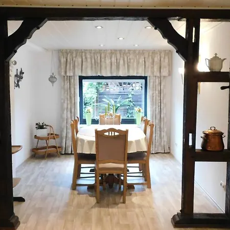 Nahe Heidepark & Serengetipark Bergen (Lower-Saxony)